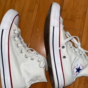 White high top converse/ size 7.5/ fairly new!